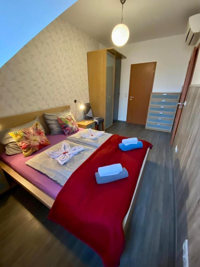 Lovag Charming Apartment In The Center-Ac Boedapest Buitenkant foto