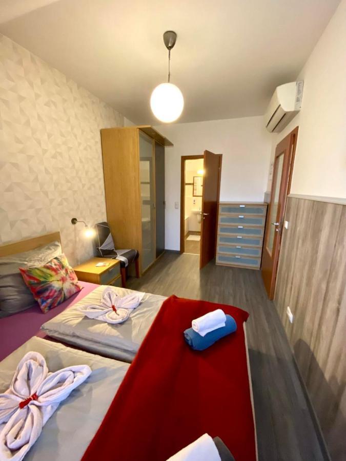 Lovag Charming Apartment In The Center-Ac Boedapest Buitenkant foto