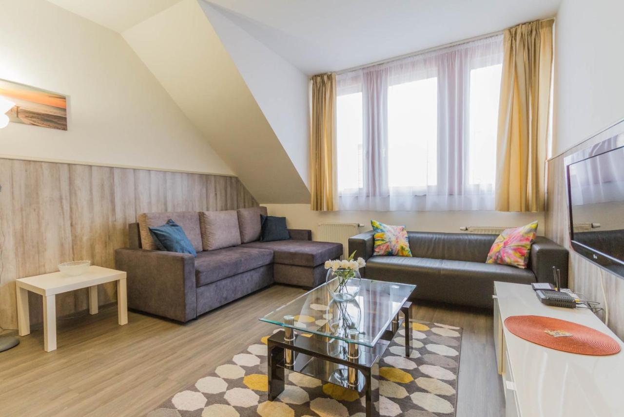 Lovag Charming Apartment In The Center-Ac Boedapest Buitenkant foto