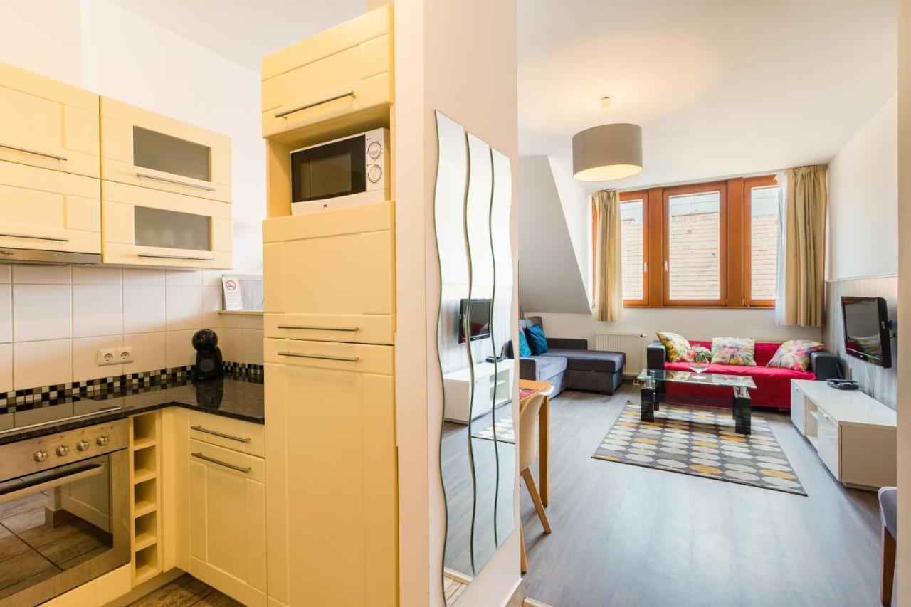 Lovag Charming Apartment In The Center-Ac Boedapest Buitenkant foto