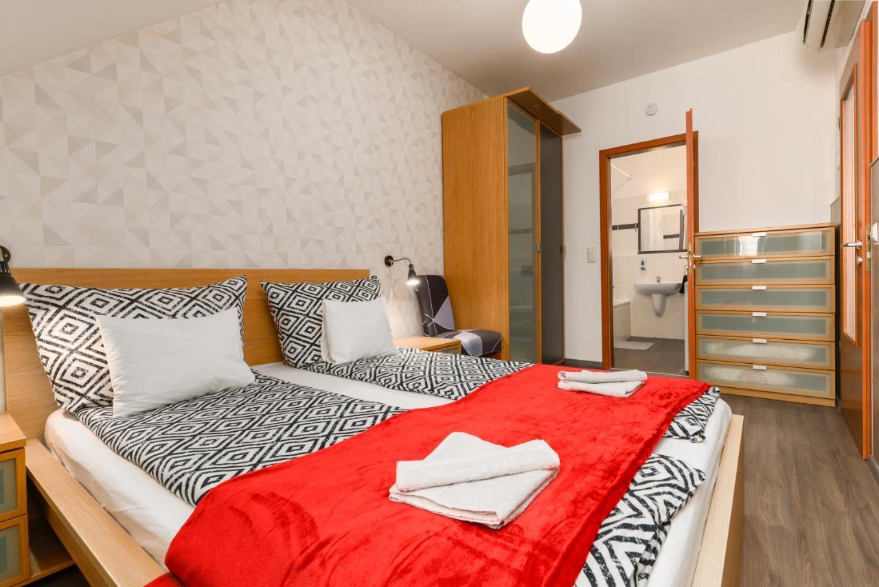 Lovag Charming Apartment In The Center-Ac Boedapest Buitenkant foto